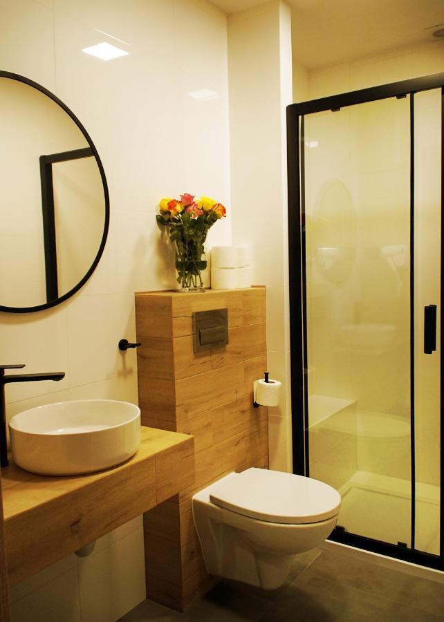 Hotel Relax Kety  Bagian luar foto
